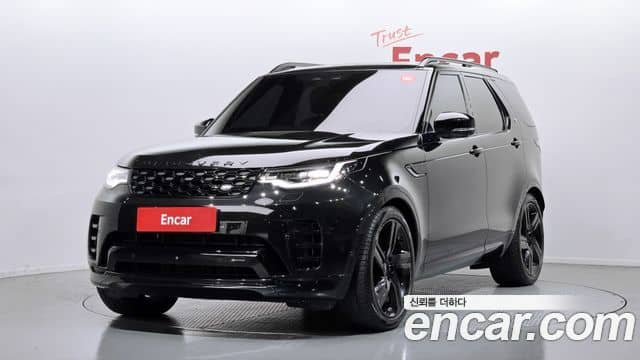 Land Rover Discovery 5, 2023
