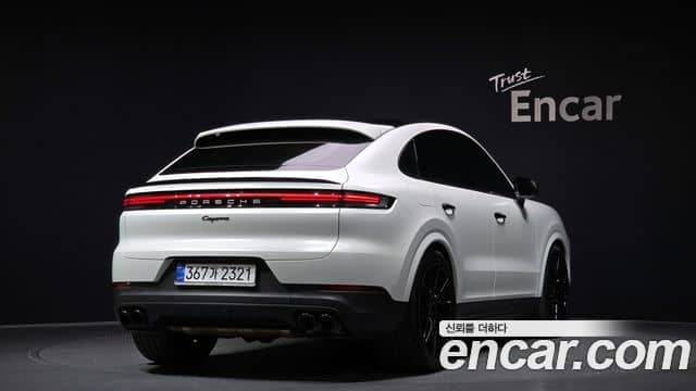 Porsche Cayenne, 2023