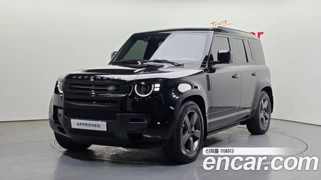 Land Rover Defender, 2026