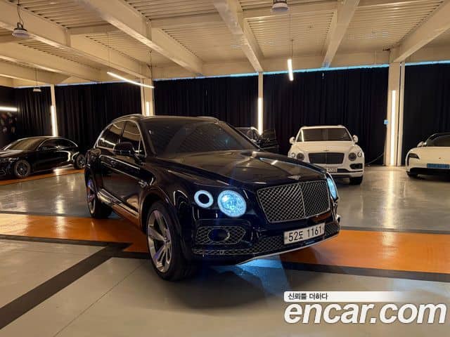 Bentley Bentayga, 2018