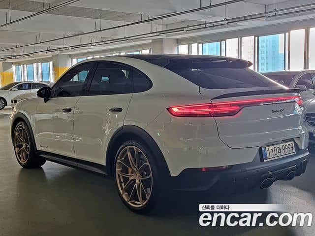 Porsche Cayenne, 2023