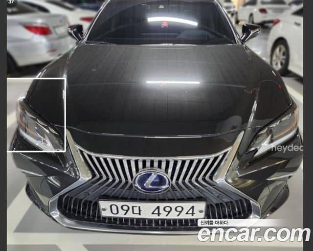 Lexus ES300h, 2019