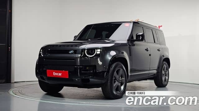 Land Rover Defender, 2026