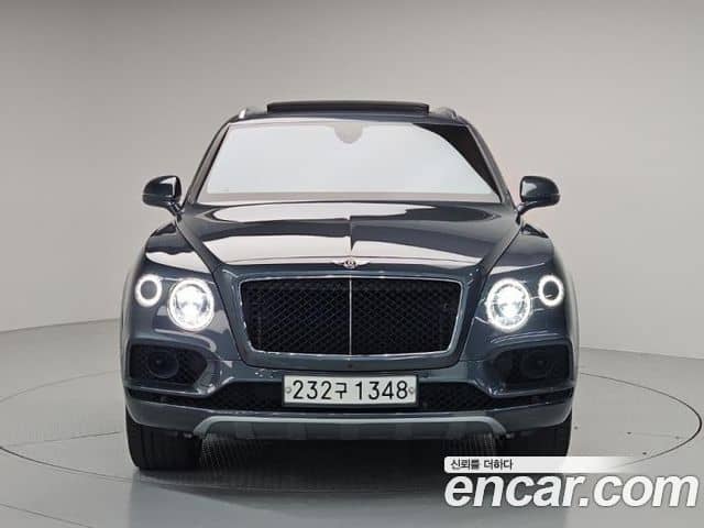 Bentley Bentayga, 2019