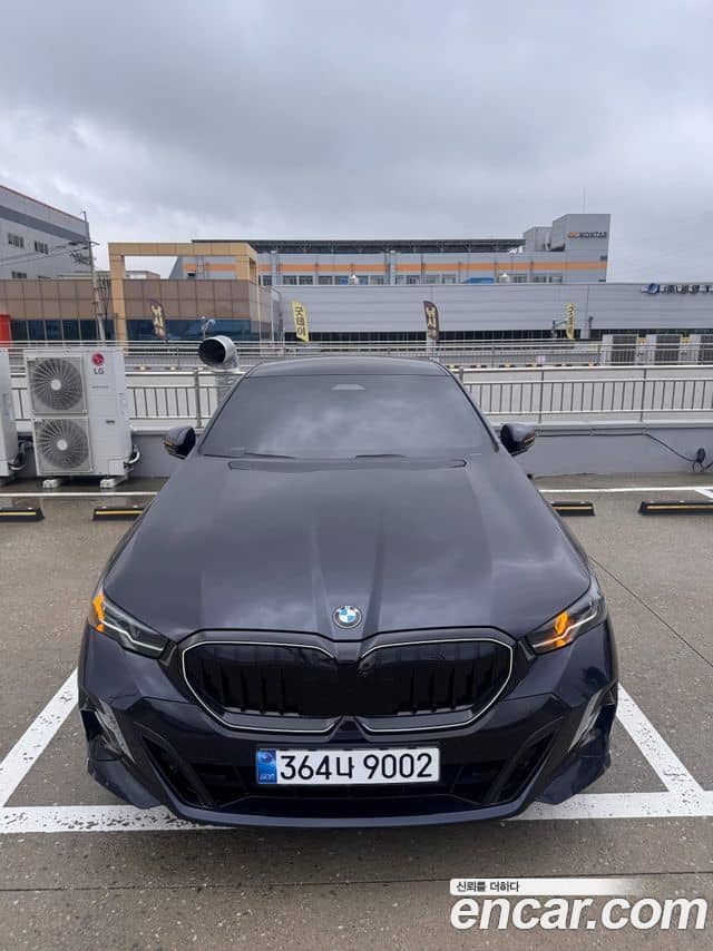 BMW 5 Series, 2026