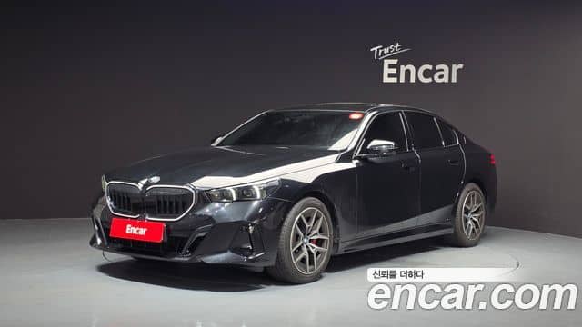 BMW 5 Series, 2025