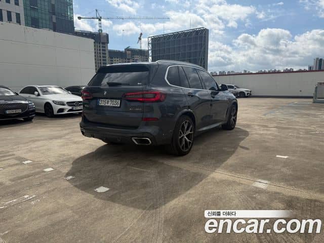 BMW X5, 2022