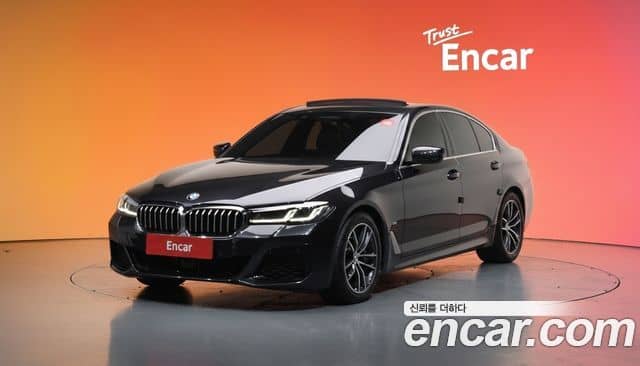 BMW 5 Series, 2022