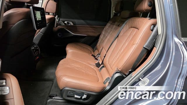 BMW X7 2021 — Şəkil 12/20
