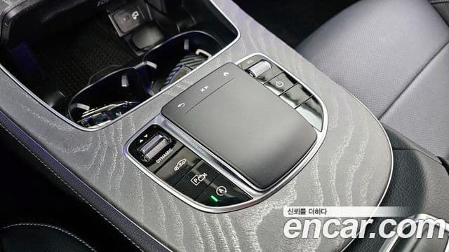 Mercedes-Benz E-Class 2022 — Фото 16/20