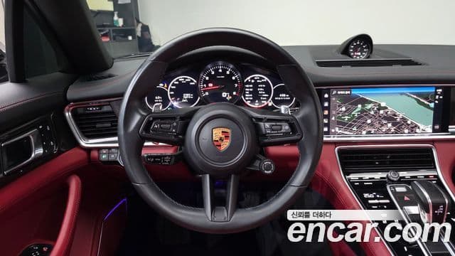 Porsche Panamera 2023 — Şəkil 12/20