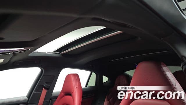 Porsche Panamera 2023 — Şəkil 18/20
