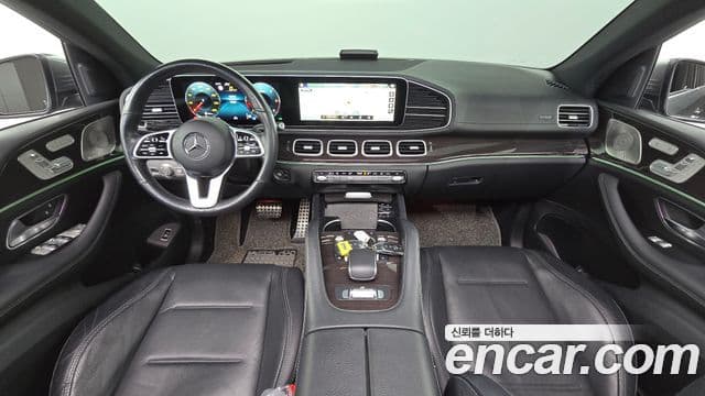Mercedes-Benz GLE-Class 2021 — ფოტო 7/20
