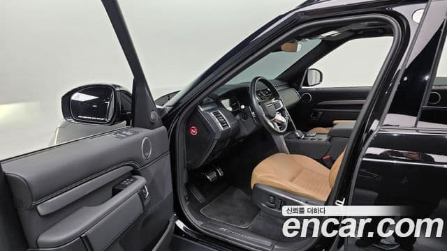 Land Rover Discovery 5 2023 — ფოტო 10/20