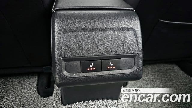 Volkswagen Jetta 2022 — Şəkil 18/20