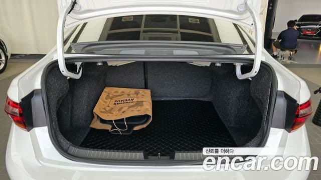 Volkswagen Jetta 2022 — Şəkil 20/20