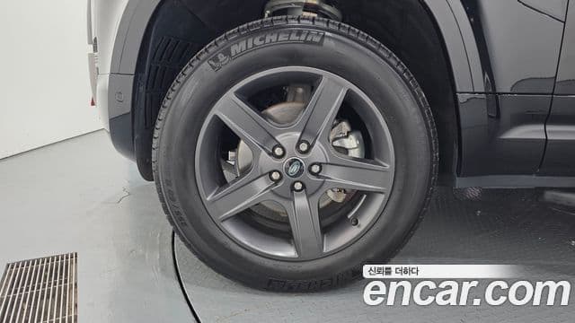 Land Rover Defender 2024 — ფოტო 5/20