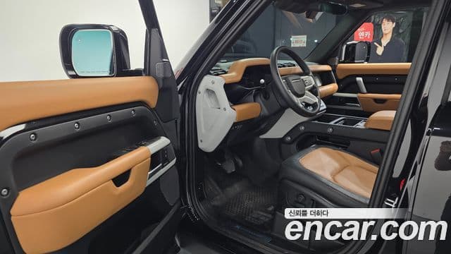 Land Rover Defender 2024 — ფოტო 10/20
