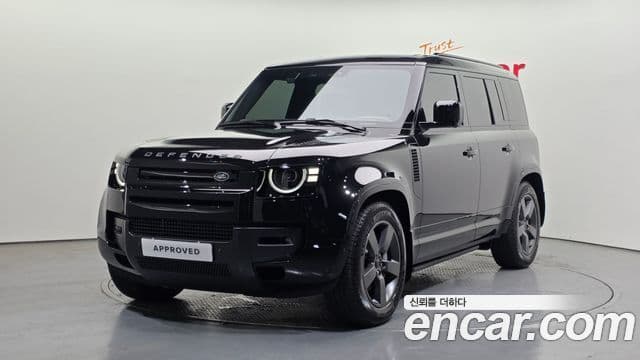 Land Rover Defender 2026 — Фото 1/20