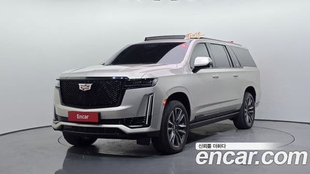 Cadillac Escalade 2023 — Фото 1/20