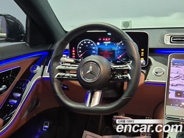 Mercedes-Benz S-Class 2021 — ფოტო 8/18