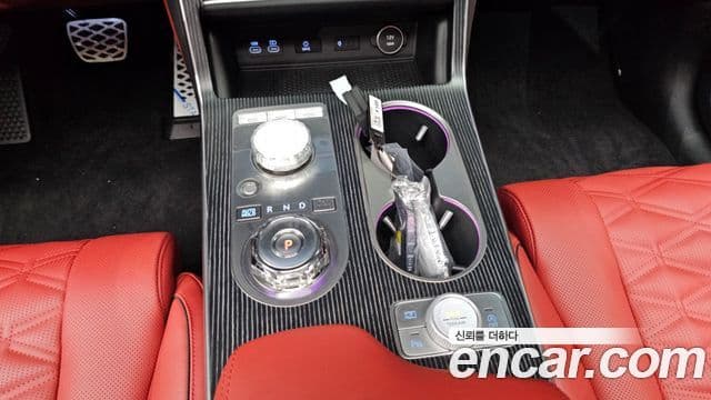 Genesis GV80 Coupe 2025 — ფოტო 9/20