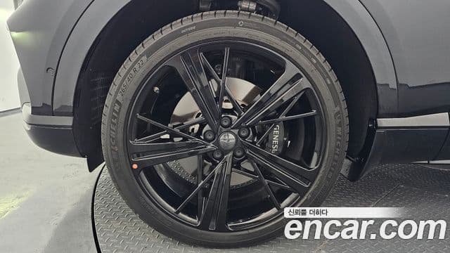 Genesis GV80 Coupe 2025 — Фото 4/20