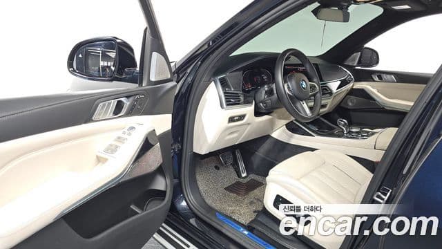 BMW X7 2021 — Şəkil 9/20