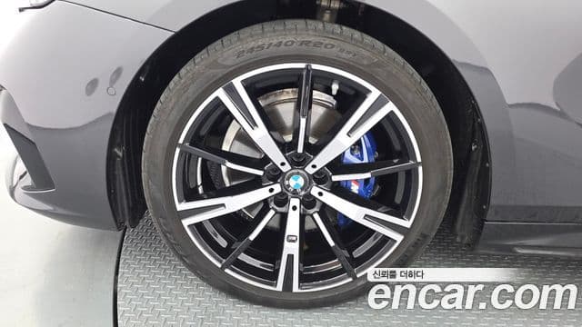 BMW 5 Series 2024 — ფოტო 5/20
