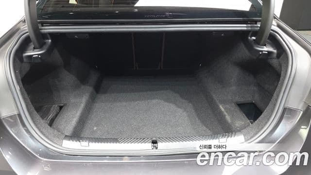 BMW 5 Series 2024 — ფოტო 20/20