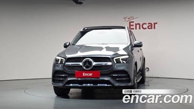 Mercedes-Benz GLE-Class 2023 — ფოტო 3/20