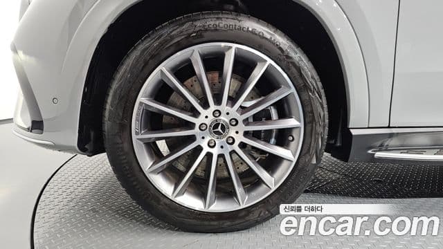 Mercedes-Benz GLE-Class 2025 — Фото 5/20