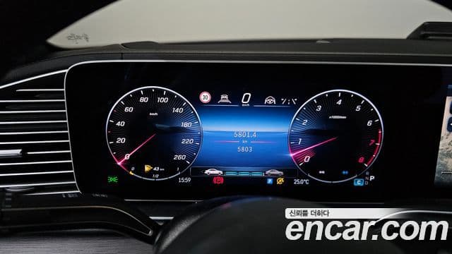 Mercedes-Benz GLE-Class 2025 — Фото 8/20