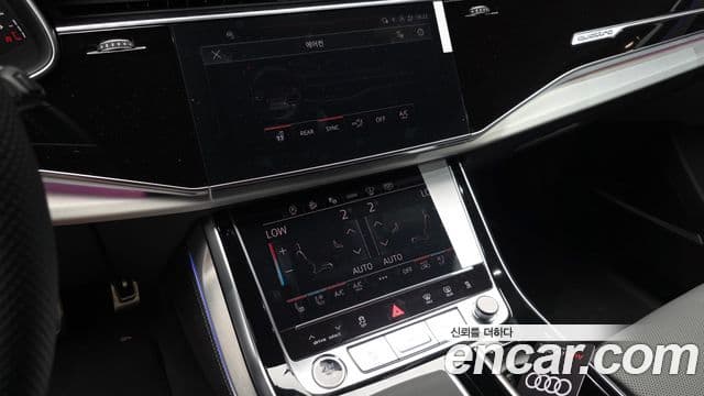 Audi Q7 2026 — Фото 17/20