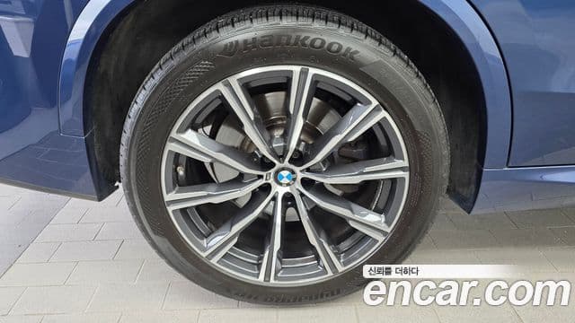 BMW X5 2021 — ფოტო 5/20