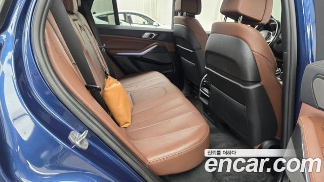 BMW X5 2021 — ფოტო 11/20