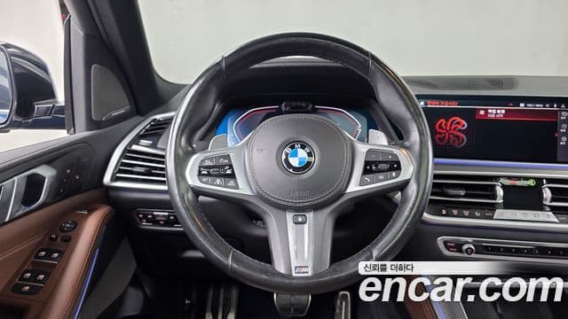 BMW X5 2021 — ფოტო 12/20