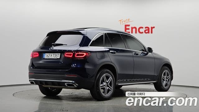 Mercedes-Benz GLC-Class 2022 — ფოტო 2/20