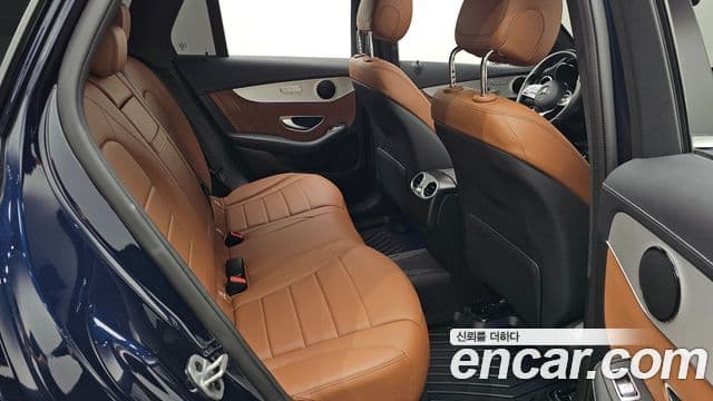 Mercedes-Benz GLC-Class 2022 — ფოტო 12/20