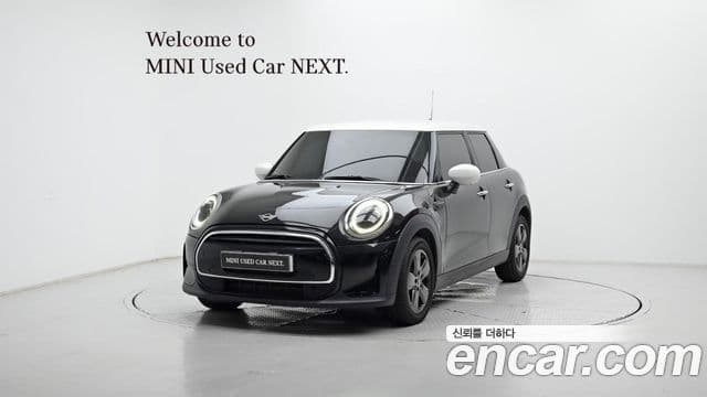 Mini Cooper 2022 — Фото 20/20
