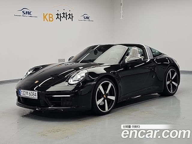 Porsche 911, 2024