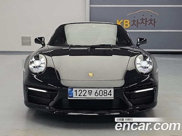 Porsche 911 2024 — Şəkil 2/16