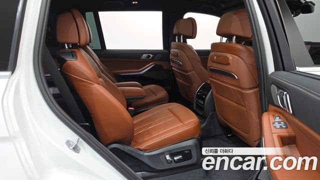 BMW X7 2025 — Фото 12/20