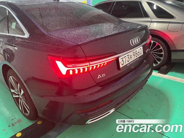 Audi A6 2021 — ფოტო 1/18