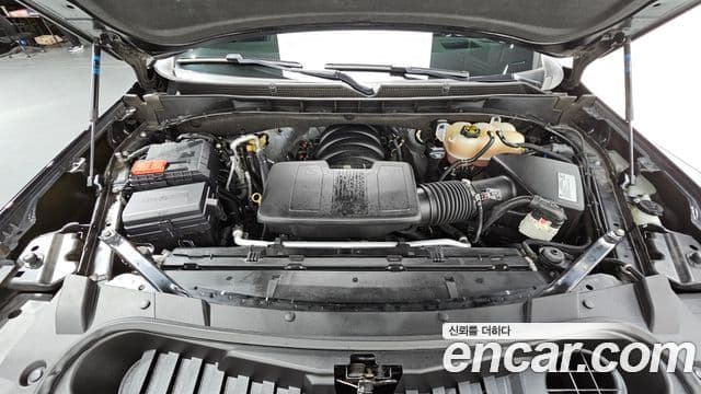 Cadillac Escalade 2021 — Şəkil 5/20
