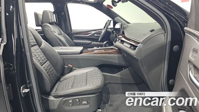 Cadillac Escalade 2021 — Şəkil 9/20