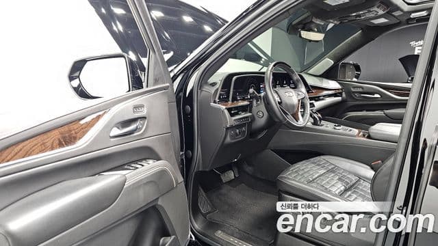 Cadillac Escalade 2021 — Şəkil 10/20