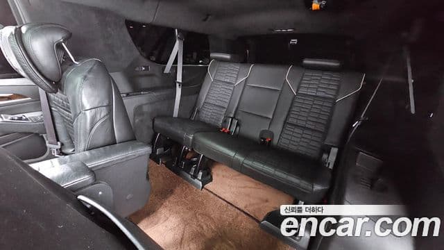 Cadillac Escalade 2021 — Şəkil 12/20