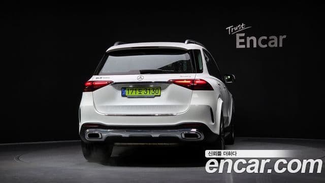 Mercedes-Benz GLE-Class 2025 — ფოტო 4/20