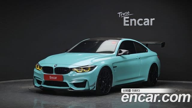 BMW M4 2018 — Şəkil 1/20